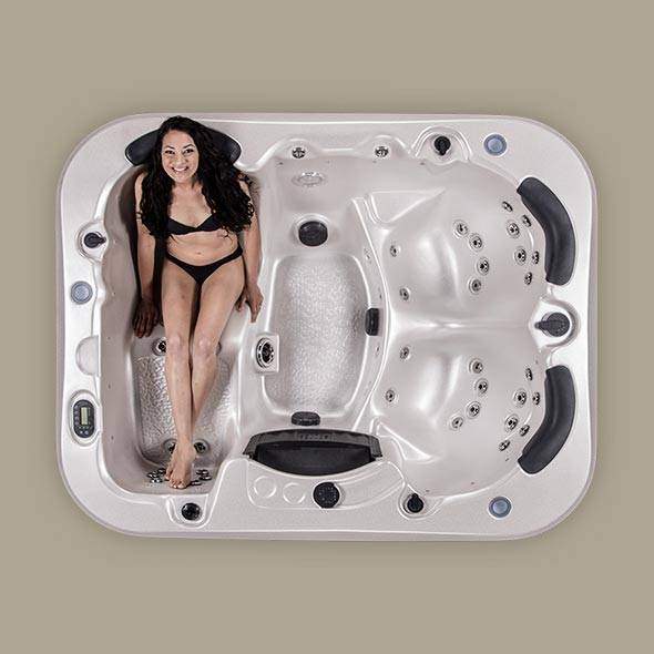 NEON-lounger-01.jpg NEON-lounger-01.jpg