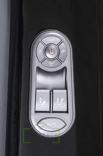 Массажное кресло Casada SkyLiner 2 Серо-Белый